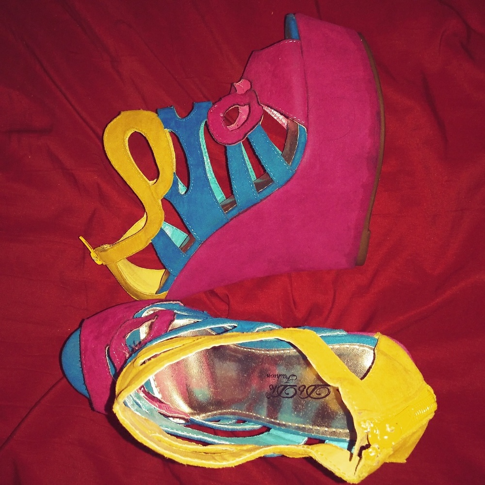 Women's wedges